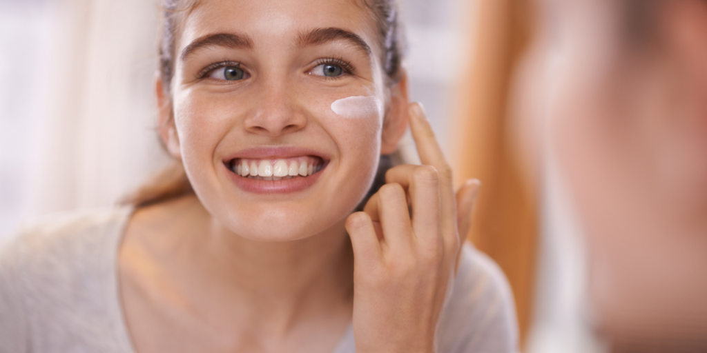 Productos básicos para preparar la piel antes del maquillaje